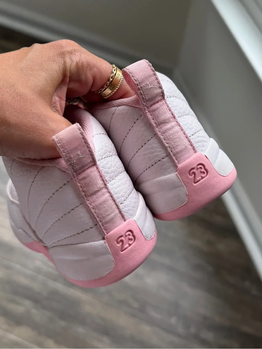 Jordan 12 retro pearl pink 8c